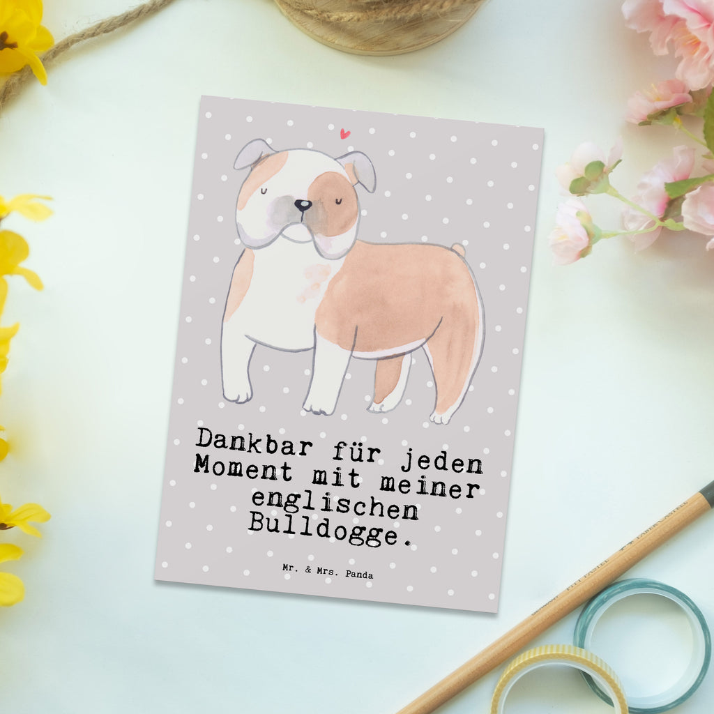 Postkarte Englische Bulldogge Moment Postkarte, Karte, Geschenkkarte, Grußkarte, Einladung, Ansichtskarte, Geburtstagskarte, Einladungskarte, Dankeskarte, Hund, Hunderasse, Rassehund, Hundebesitzer, Geschenk, Tierfreund, Schenken, Welpe, Englische Bulldogge, English Bulldog